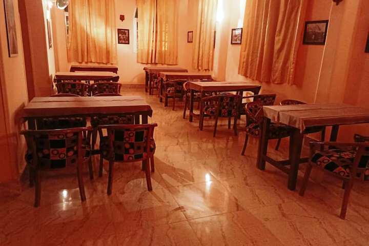 Dining 56 of 83