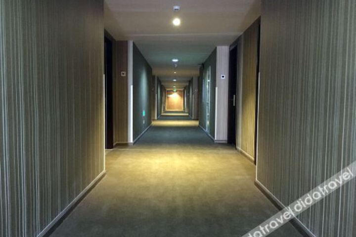 Hotel Interior 26 of 32