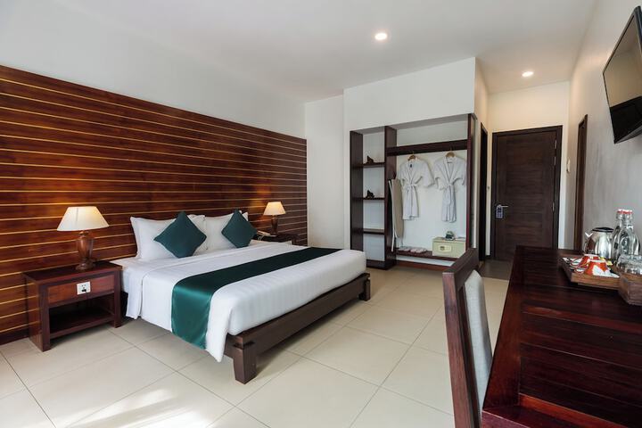 Room 65 of 219
