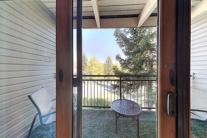 Hotel View 886 of 891