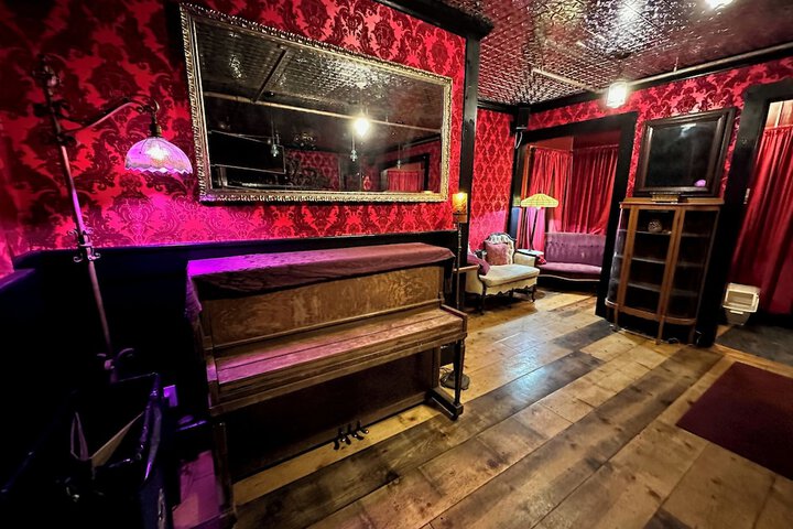 Hotel Interior 5 of 40