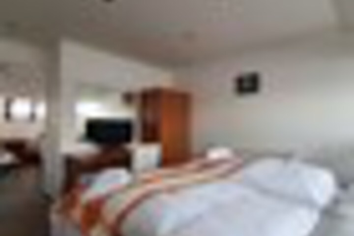Room 197 of 324