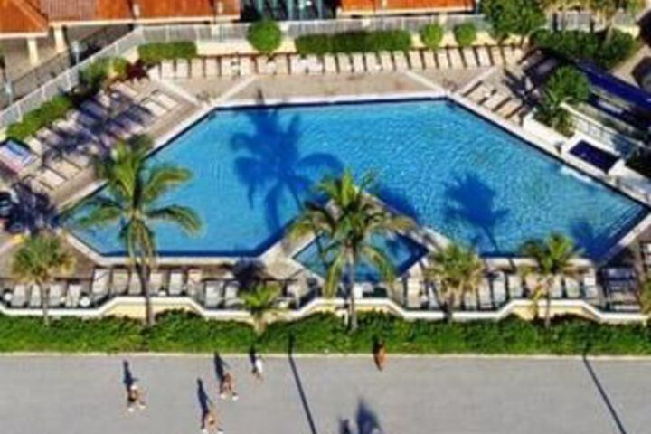 Pool 20 of 26