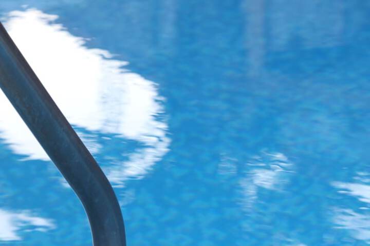 Pool 25 of 41