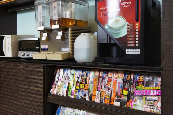 Breakfast/Coffee Service 53 of 66