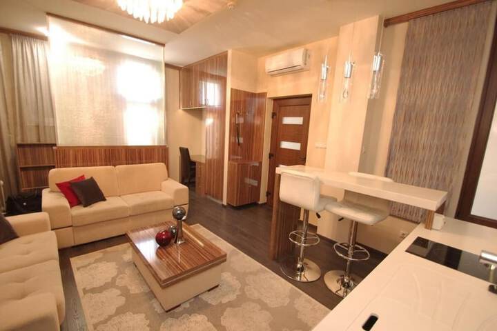 Room 48 of 70