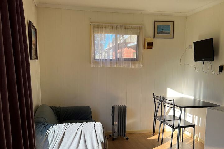 Room 32 of 73