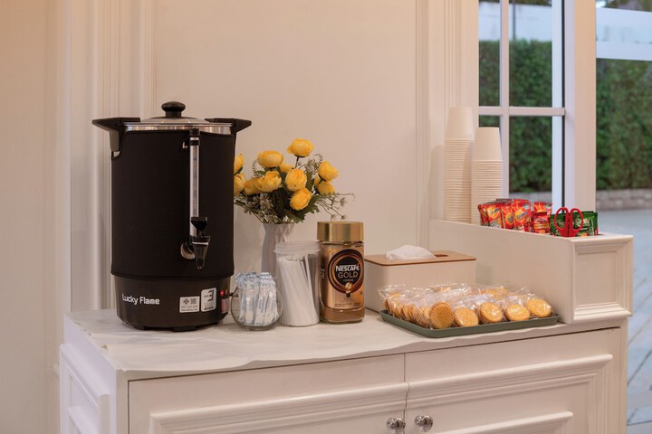 Breakfast/Coffee Service 28 of 50
