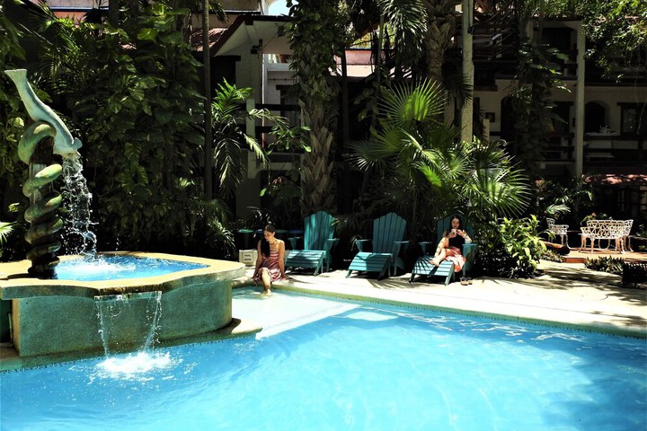 Pool 34 of 85