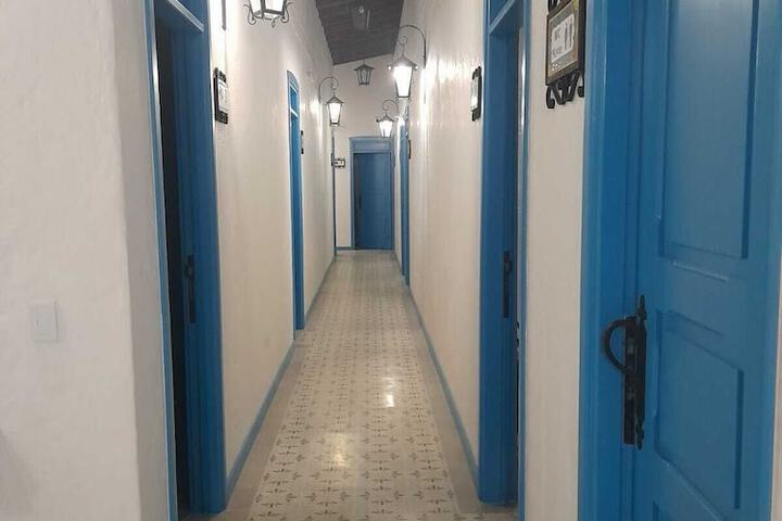 Room 12 of 41