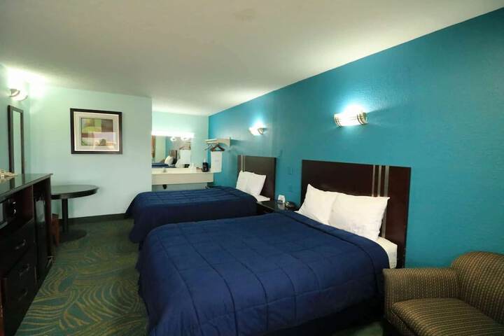 Room 6 of 22