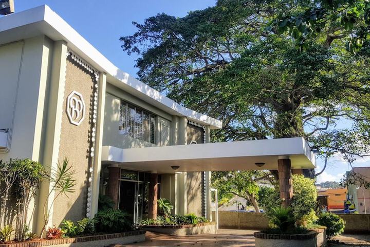 Hotel 32 of 32