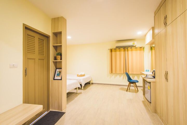 Room 14 of 39