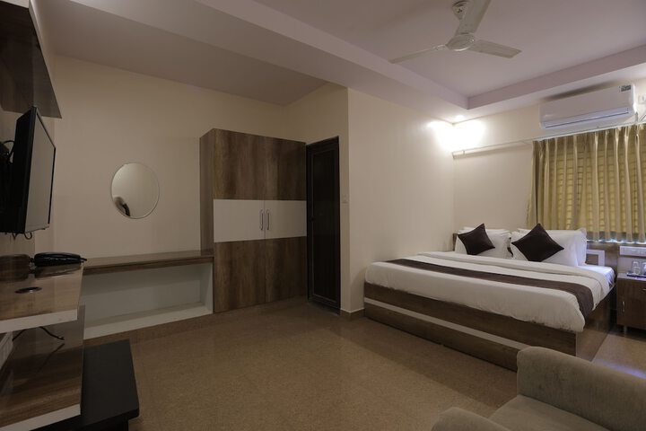 Room 27 of 52