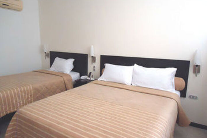 Room 7 of 23