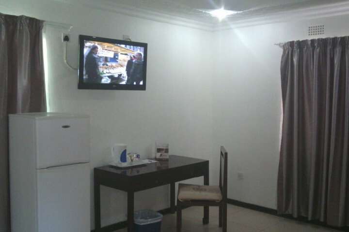 Room 2 of 26