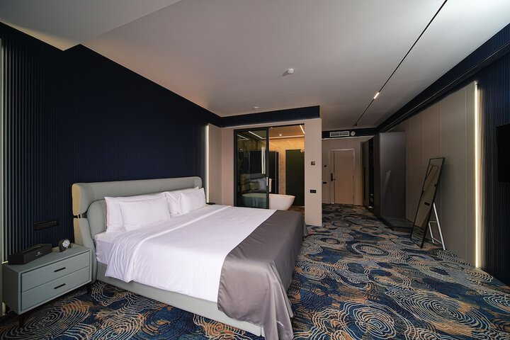 Room 60 of 130