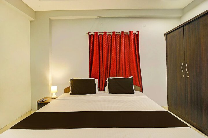 Room 16 of 23
