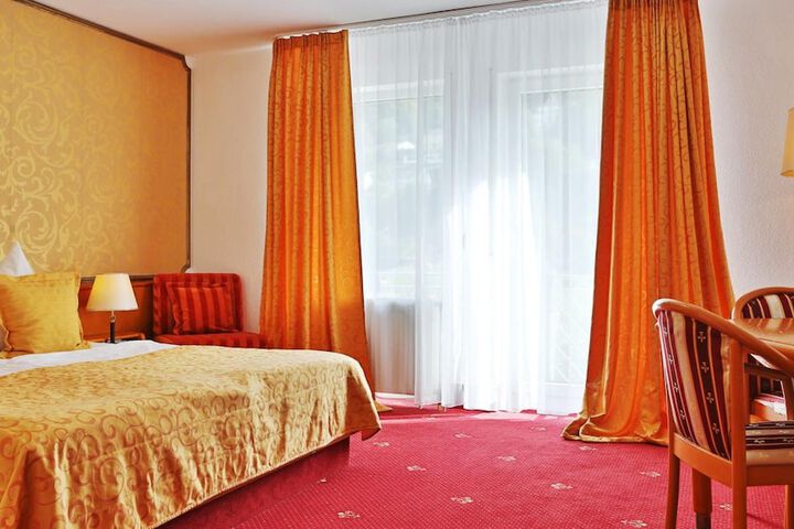 Room 21 of 45