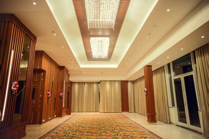Hotel 67 of 72