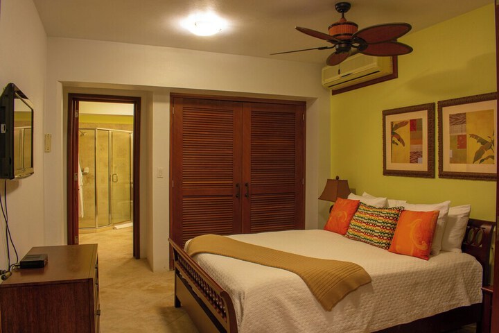 Room 39 of 61