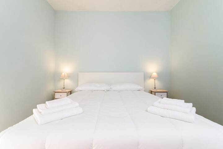 Room 14 of 82
