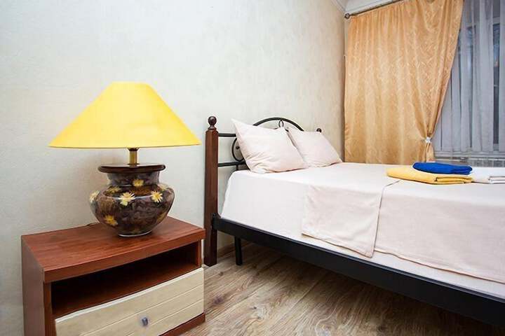 Room 2 of 13