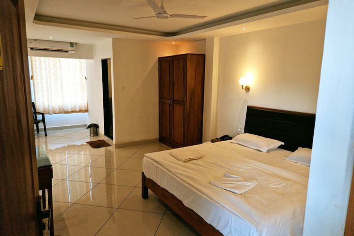 Room 56 of 169
