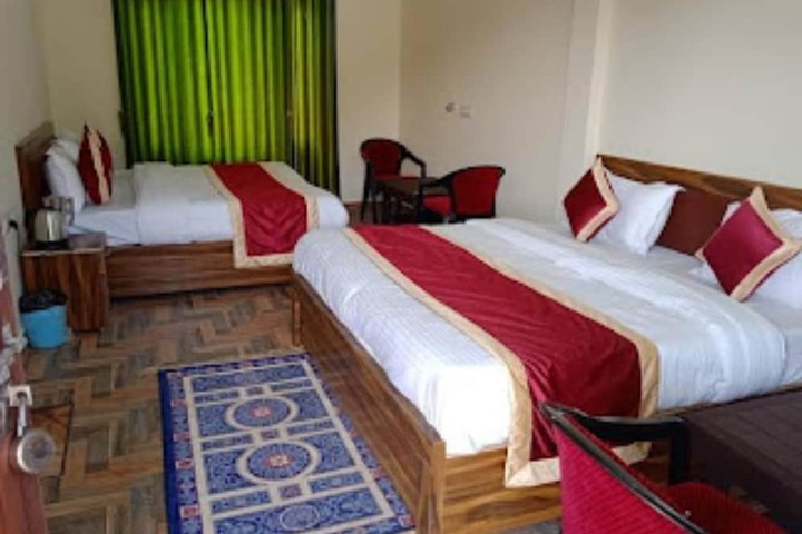 Room 8 of 24