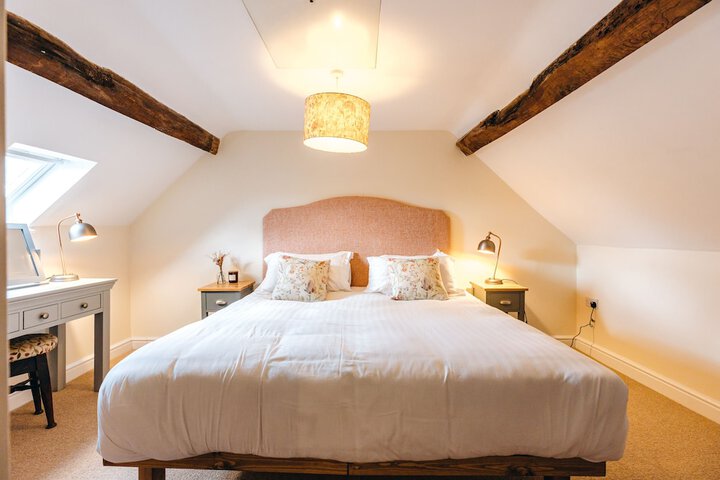 Room 8 of 27