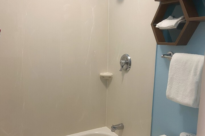 Room 16 of 20
