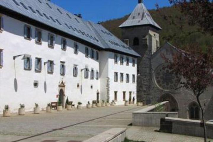 Hotel Roncesvalles