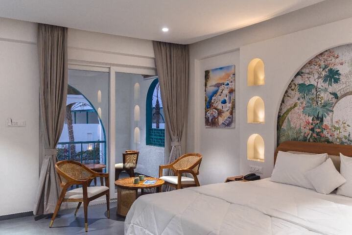 Room 3 of 11