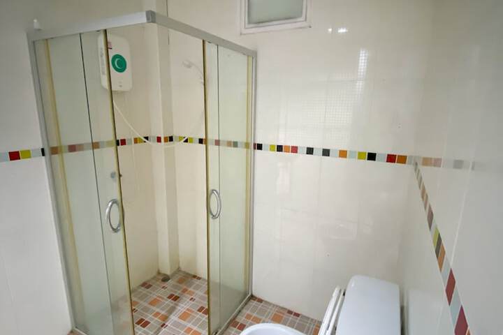 Room 22 of 181