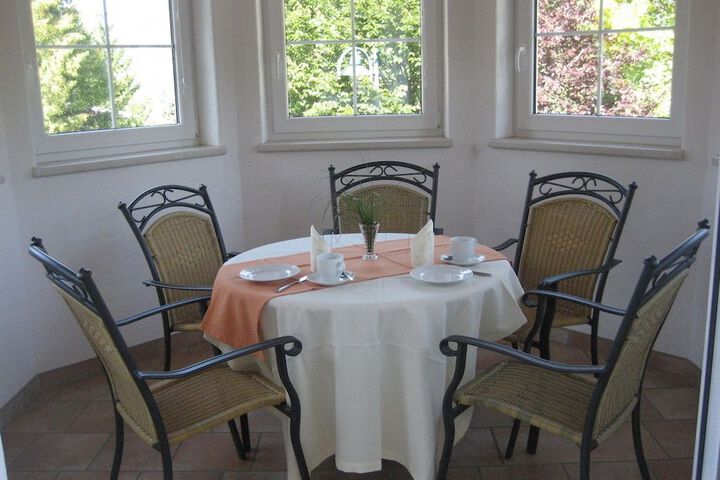Dining Photos