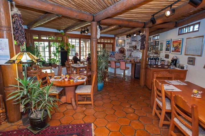 Breakfast/Coffee Service 94 of 125