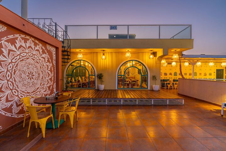 Terrace/Patio 21 of 36