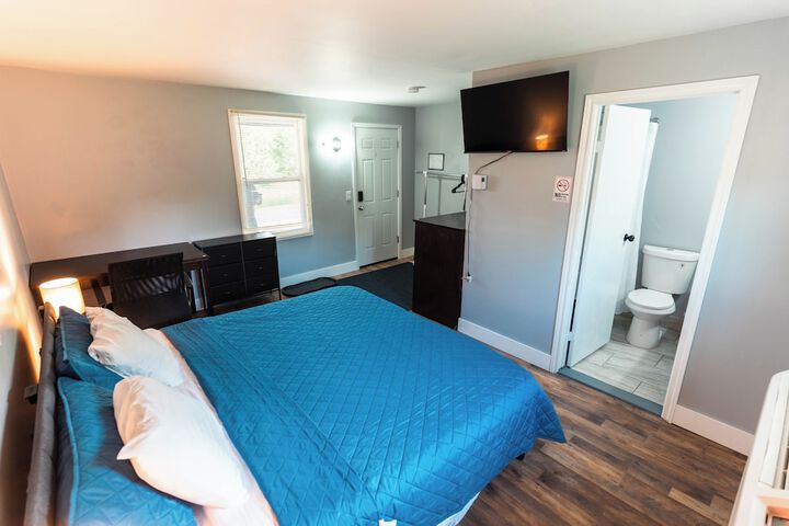 Room 11 of 26