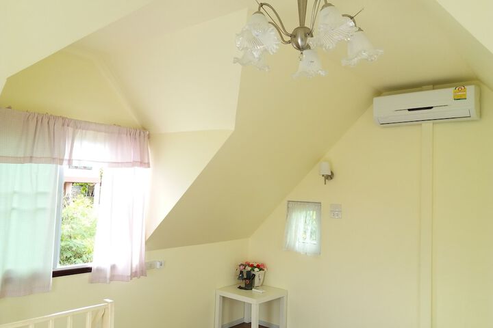 Room 14 of 22