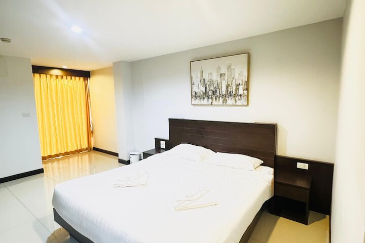 Room 36 of 91