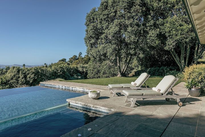 Pool 35 of 105