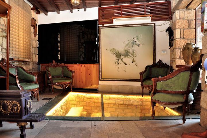 Hotel Interior 3 of 32