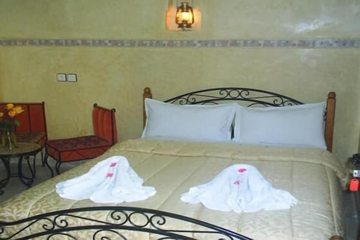 Room 6 of 46