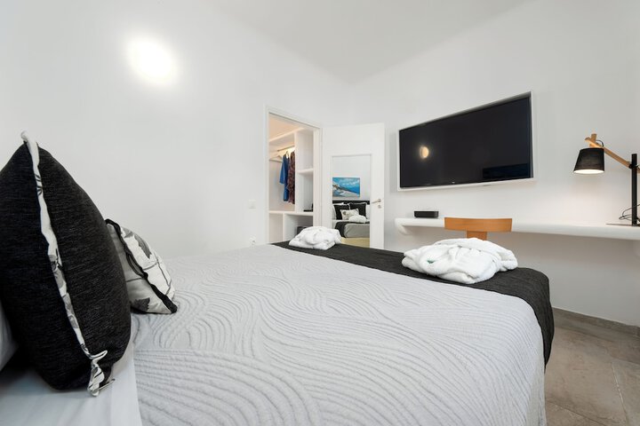 Room 36 of 145