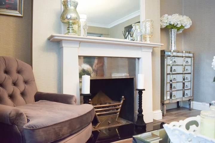 5 Star Reviews Stunning 2 Bed in Wonderful Pimlico