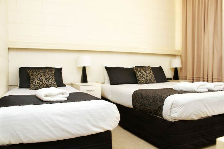 Room 8 of 29