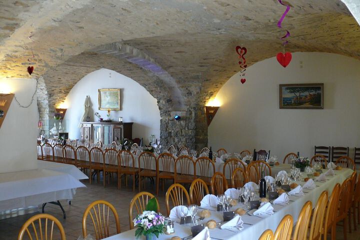 Ballroom/Hall 21 of 35