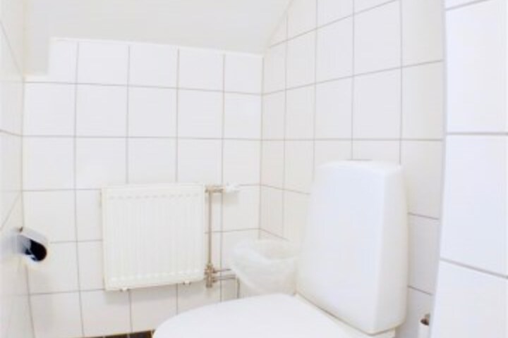 Room 80 of 138