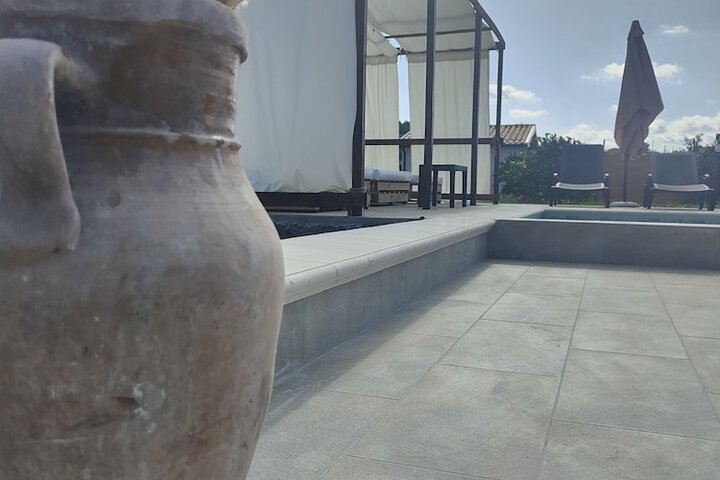 Pool 46 of 109