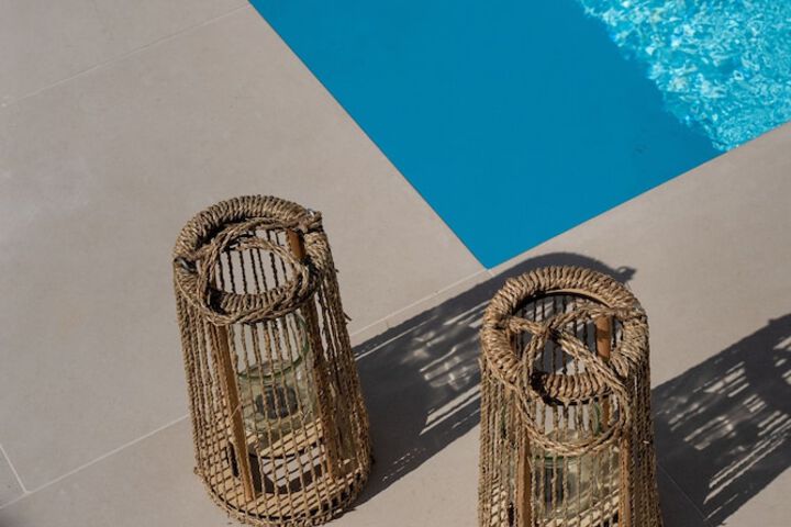 Pool 51 of 68
